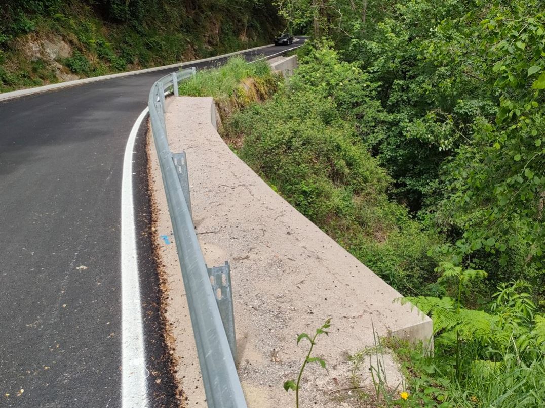 Arreglos en carretera de Morcín