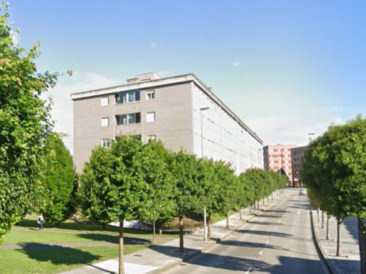 Fotografía de una calle antes de ser afectada por la inundación